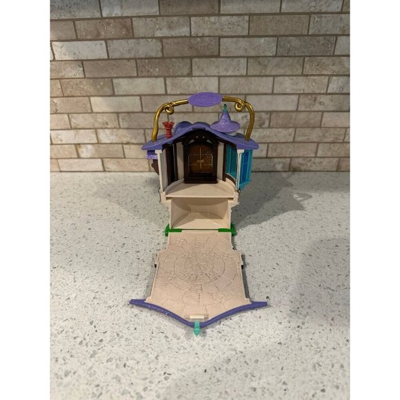 Disney Animators' Collection Littles Rapunzel Tower Playset (castle only) - Picture 3 of 3